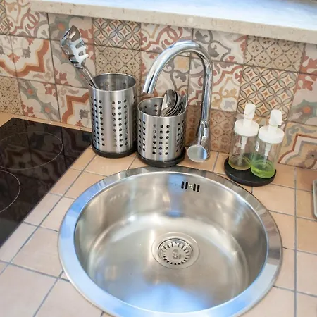La Casa Di Nemi A San Vito Apartment