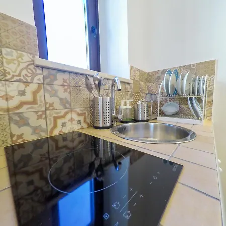 La Casa Di Nemi A San Vito Apartment *